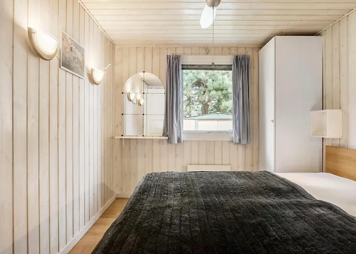3 Bedroom Stunning In *